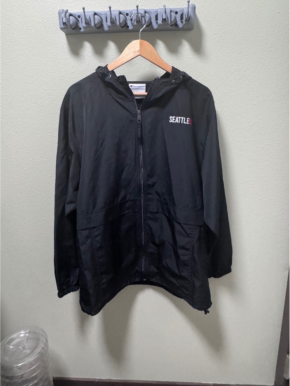 Champion Seattle University Windbreaker Jacket Men’s L Black Hooded Seattle U